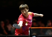 🏓国乒提前包揽女单冠亚军！WTT福冈总决赛女单半决赛：王曼昱4-3斯佐科斯