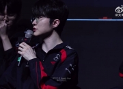 Faker：去年的冠军皮肤整体是比较鲜艳的感觉，今年的会是另外一种风格