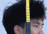 各地文旅整活让伍鹏用几十秒爬完全国的山，伍鹏回应：笑死我😵