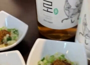 EDG分享队员享用老北京火锅视频：搬去仁川的酒店估计没吃的了